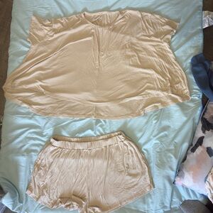 Kori Cream Lounge Set